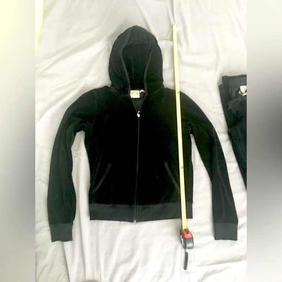 Vintage Juicy Couture black 2 piece track suit. - Picture 4 of 14